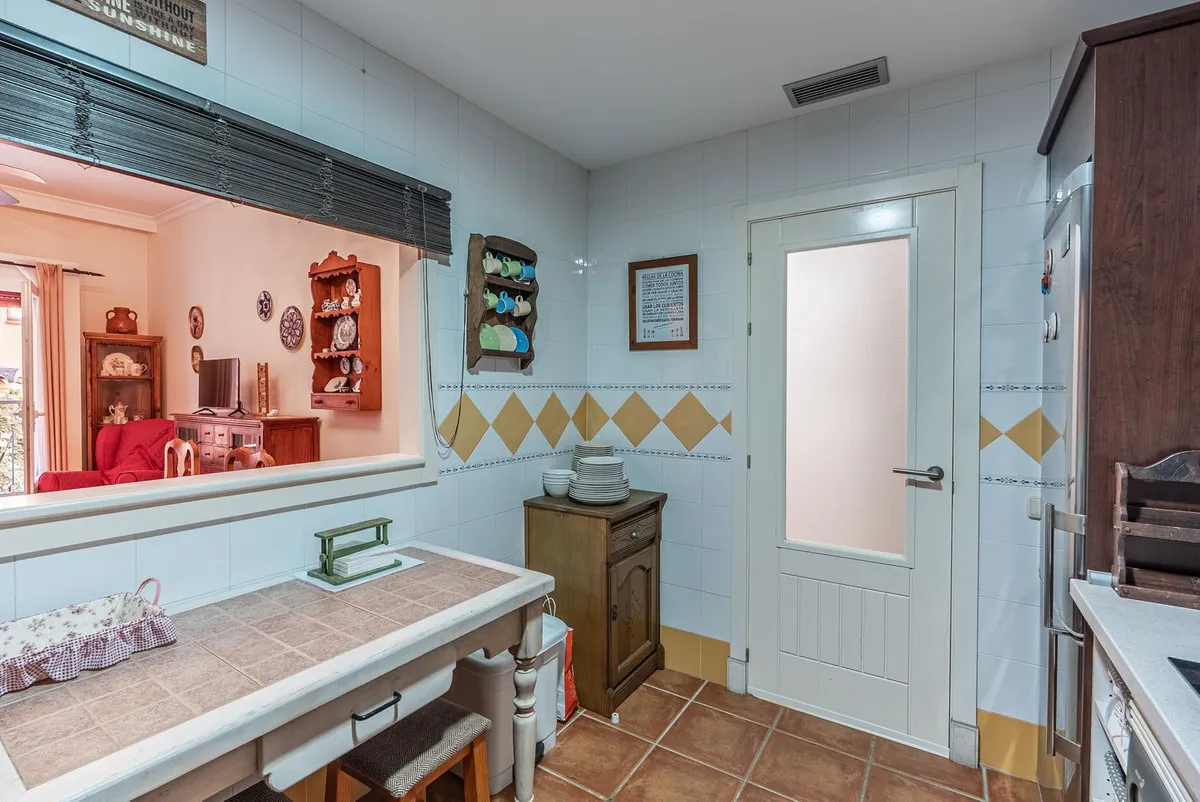 200b0786-c38e-4cf2-8d8a-d2413ba6623c