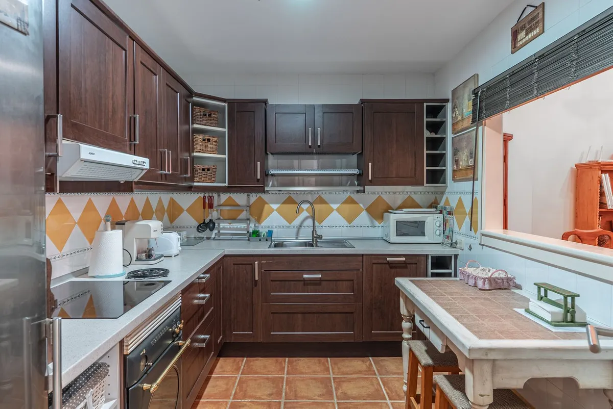 f8c0ec66-83c6-4fd1-9f1a-c280e0d3846b