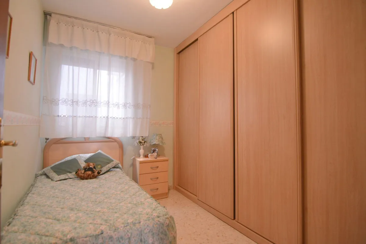 3c327e0b-1bdb-4e64-a554-3b3bbf6ddb63