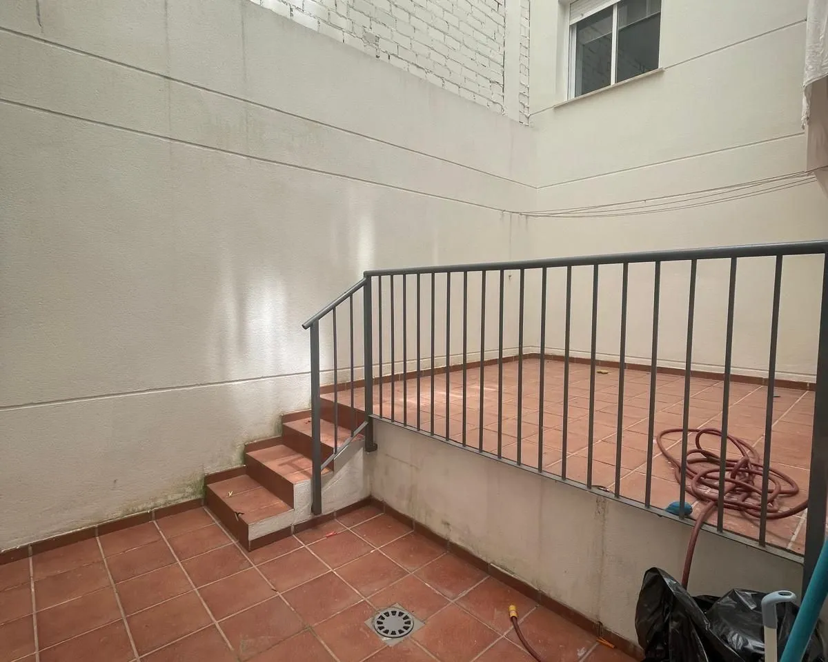 1c7673fc-e63e-447b-8c53-cebd8204a686