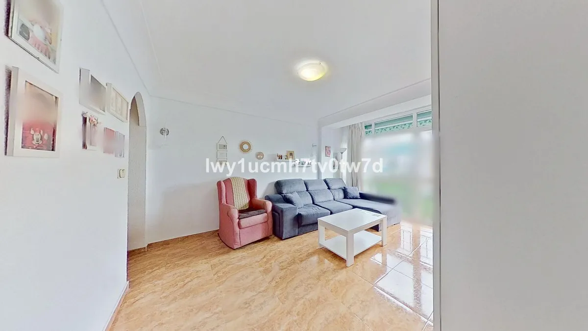 9905729d-d1d8-42eb-b528-b5a750fd200c