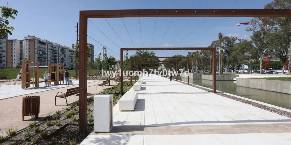 c41731fc-b309-4fc8-a652-78f649b8b494