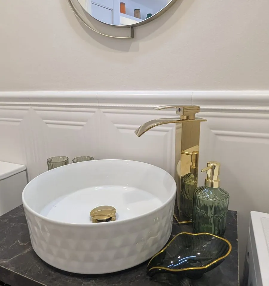 8debc2dd-6550-4e7d-8853-4d01bd55a5db