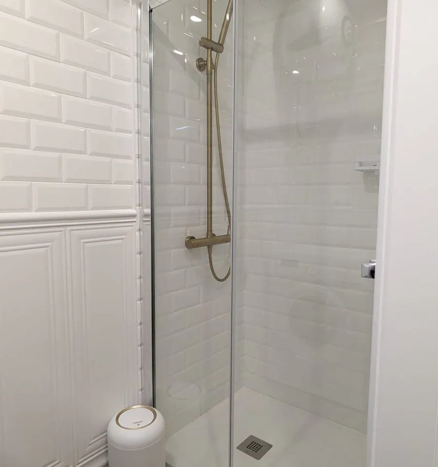 cf2720e5-a739-4fd7-8c32-1d0979f0dc3f