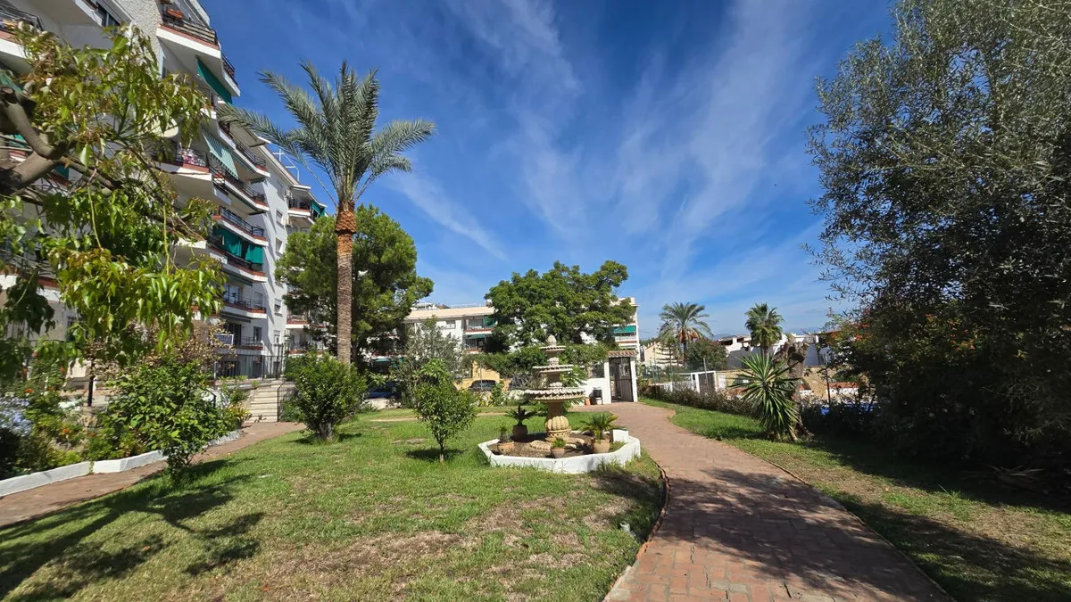 Luxury Ground-Floor Apartment in Playamar, Torremolinos