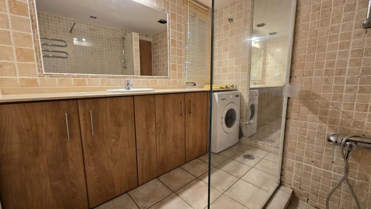 23192bf7-5d49-432d-9a77-8ca54165aedf