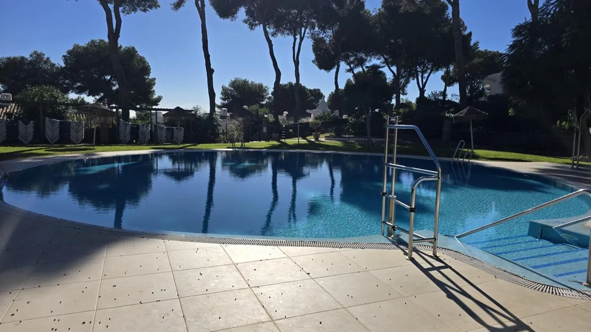 4b96a34a-e6dd-4379-8d9f-d7260df8016c