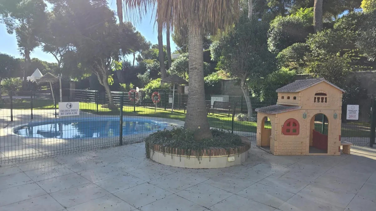 4e699d3e-7174-4af2-a110-cc0616094ccc