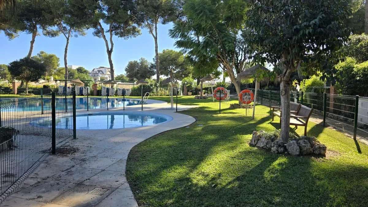 a1c35106-2249-4b47-acd3-4d07ab689339