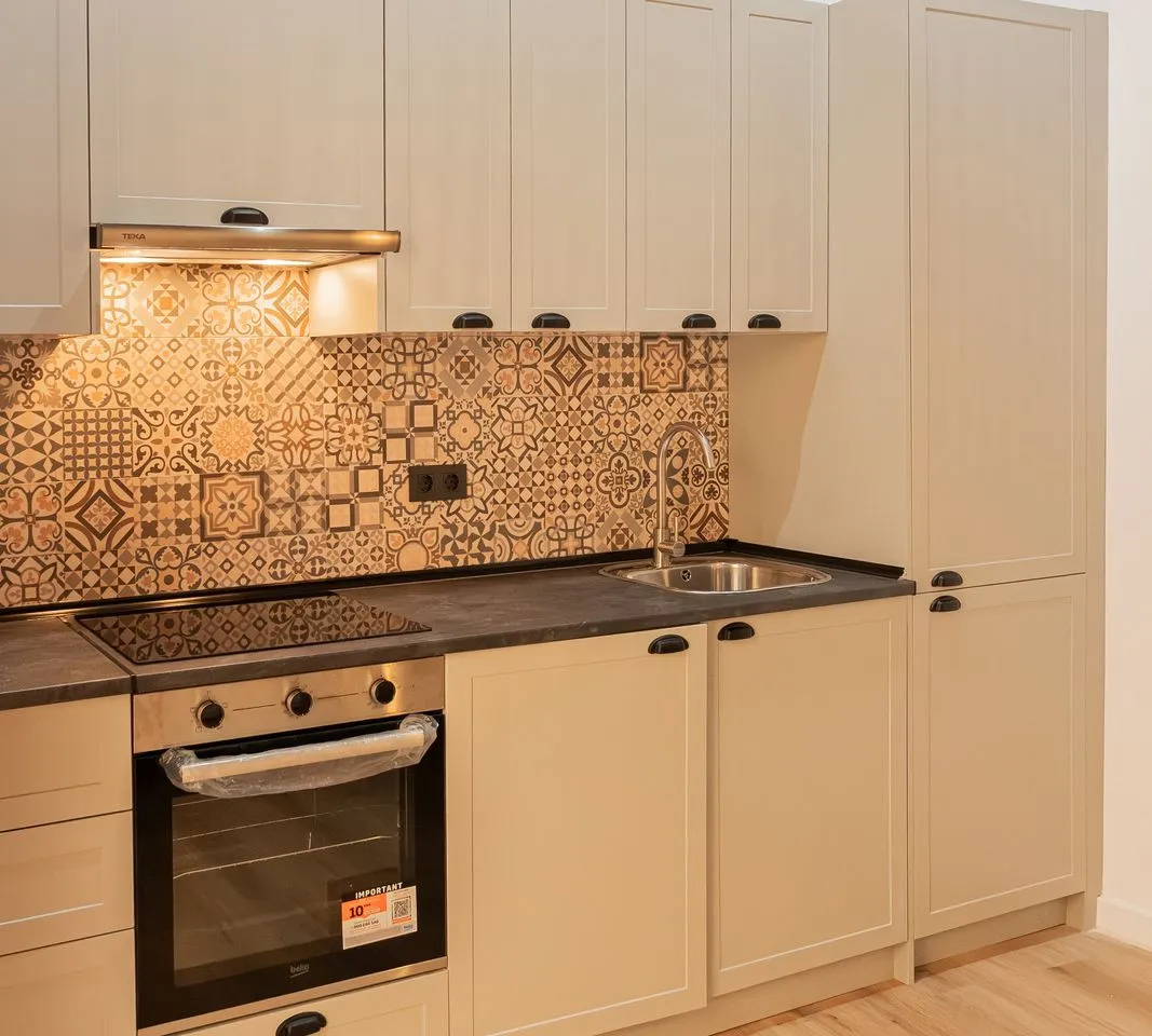 08ecf74f-ad5a-498b-9bda-855c258273ac