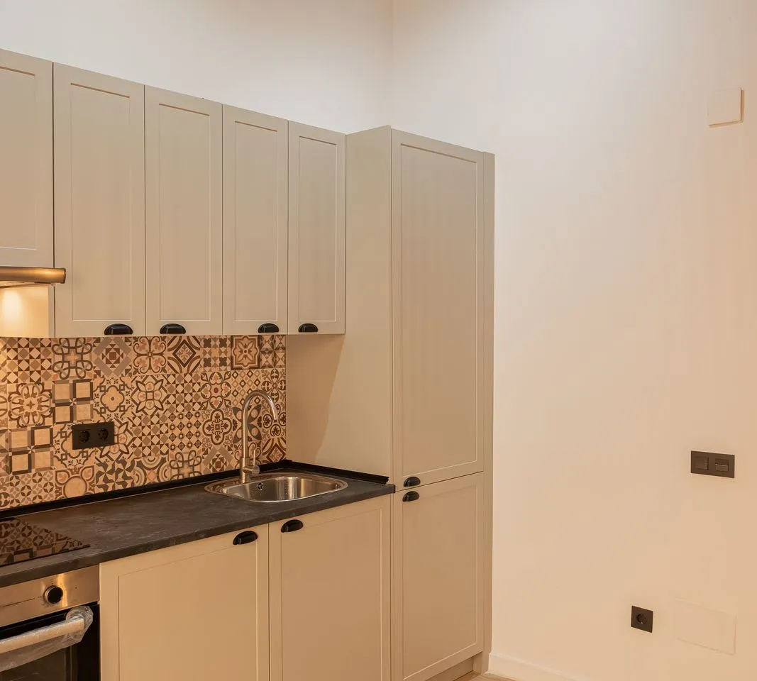 c070e622-07d7-4142-a7f7-70878e55629e