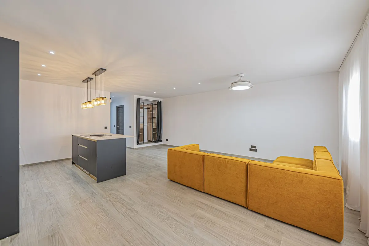 d610fe7b-ca35-4869-80ee-5a59d9970e95