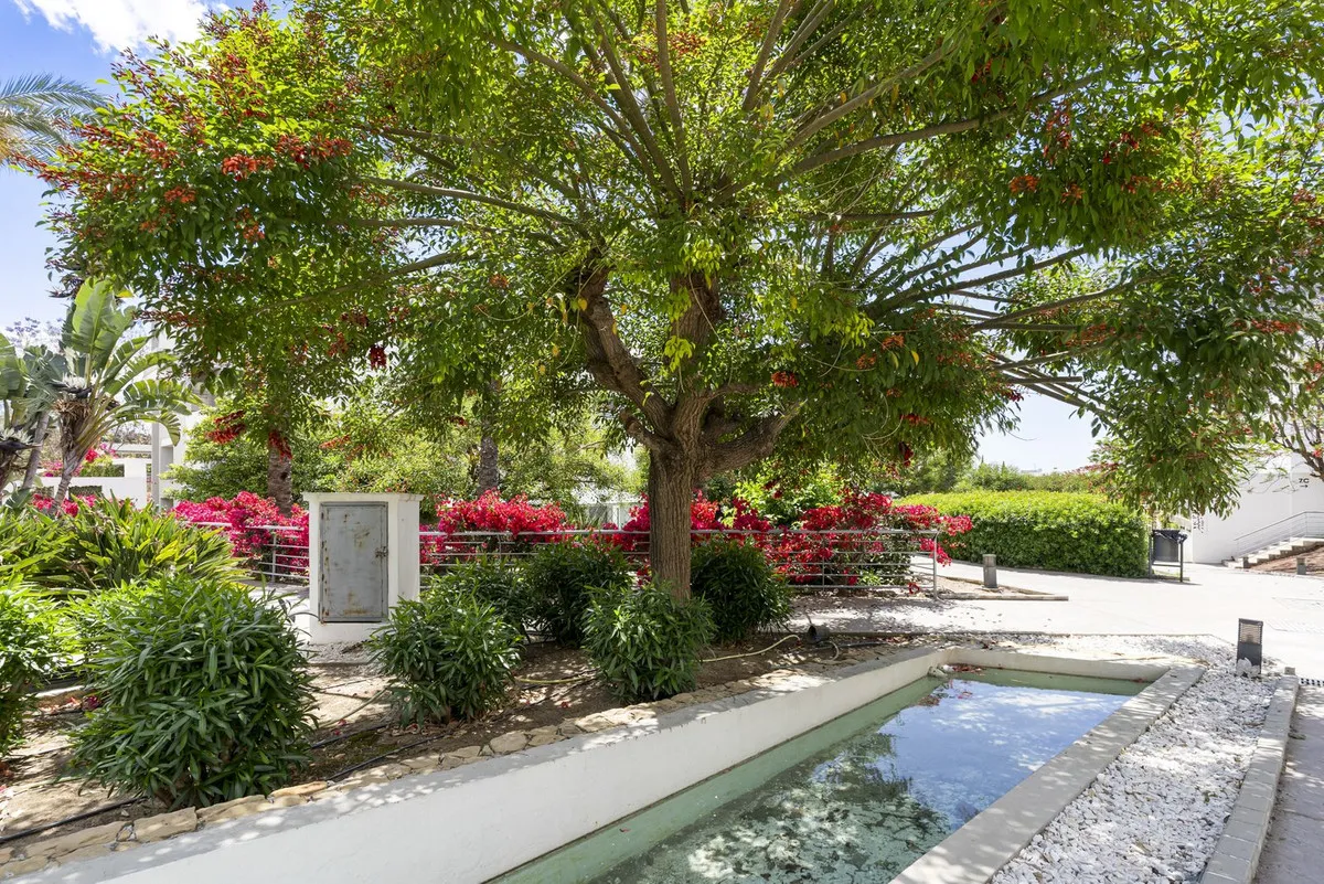 fd93e395-7e23-4fa5-9e03-26be1b1b5db9