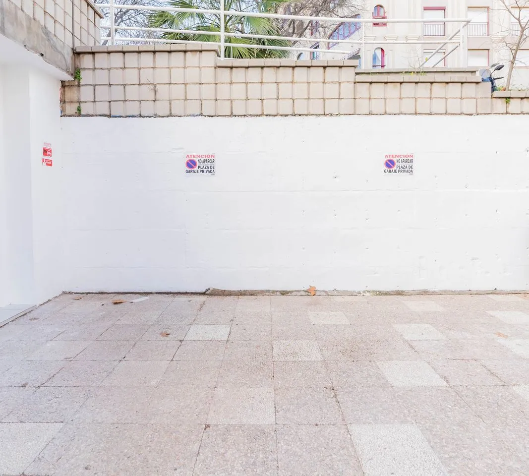 ed5580a9-4c6c-4a09-ba6b-abefffb81aae