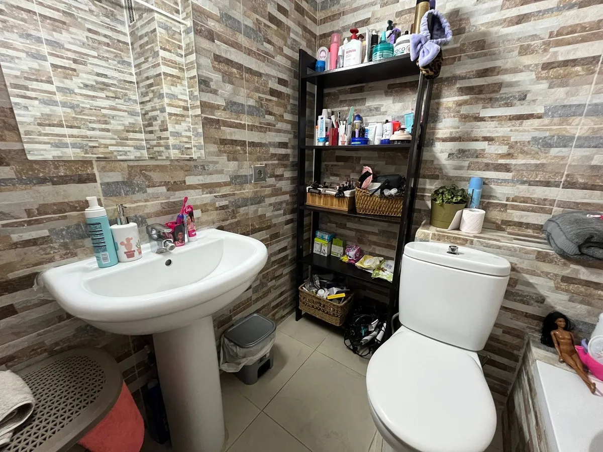 8ee21510-aa19-462a-a2c8-e38e6732b5e8