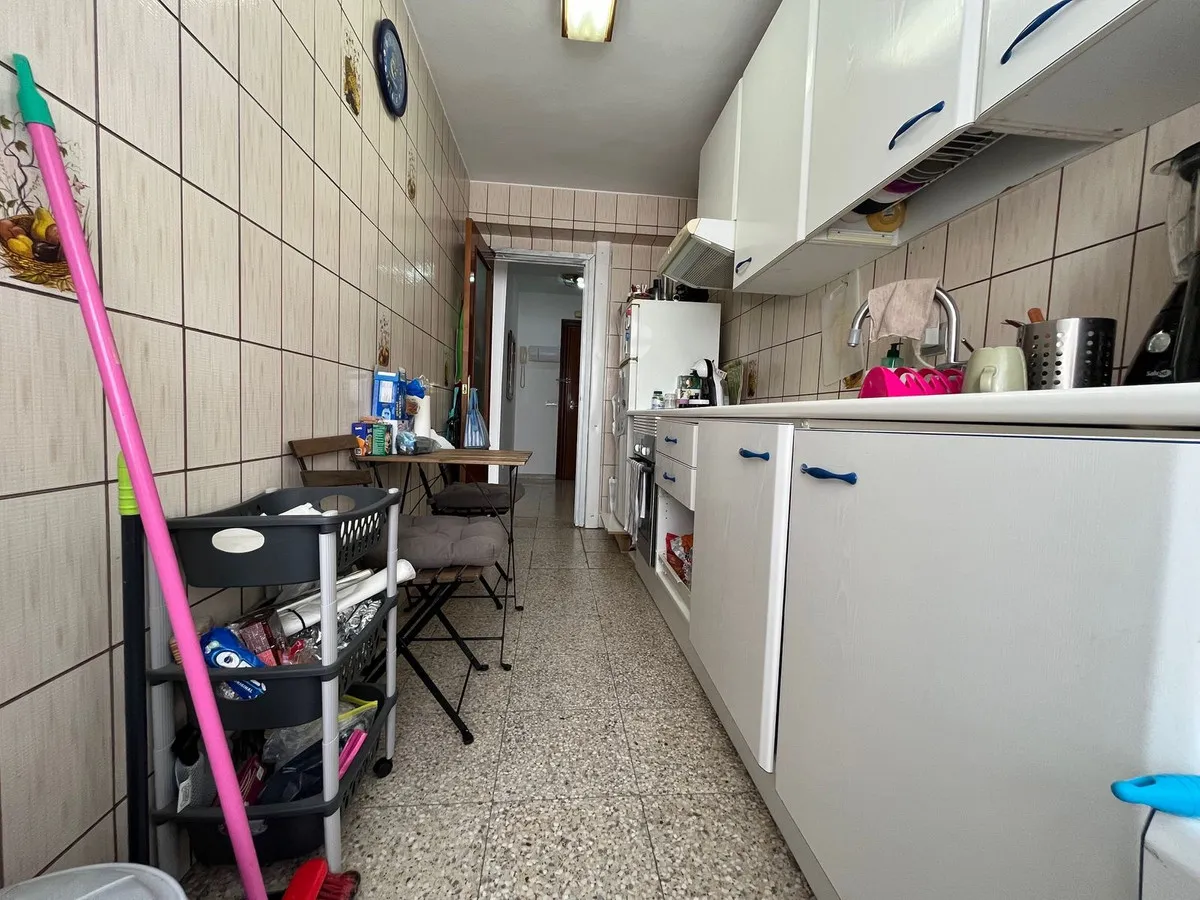 8fe6ab6e-7653-426e-ab16-5a884ec3f3db