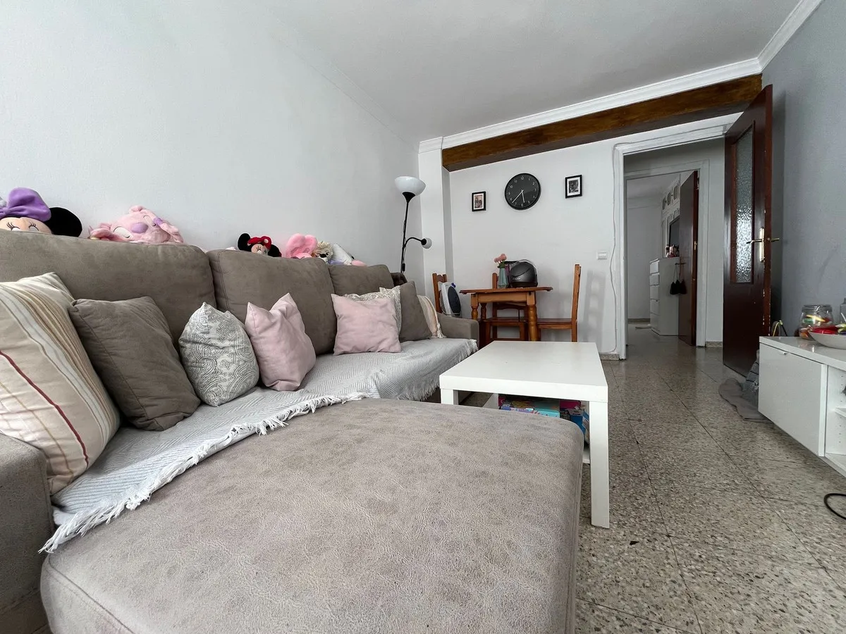 9f214669-e6f6-45b3-85b4-e9938621dbf7