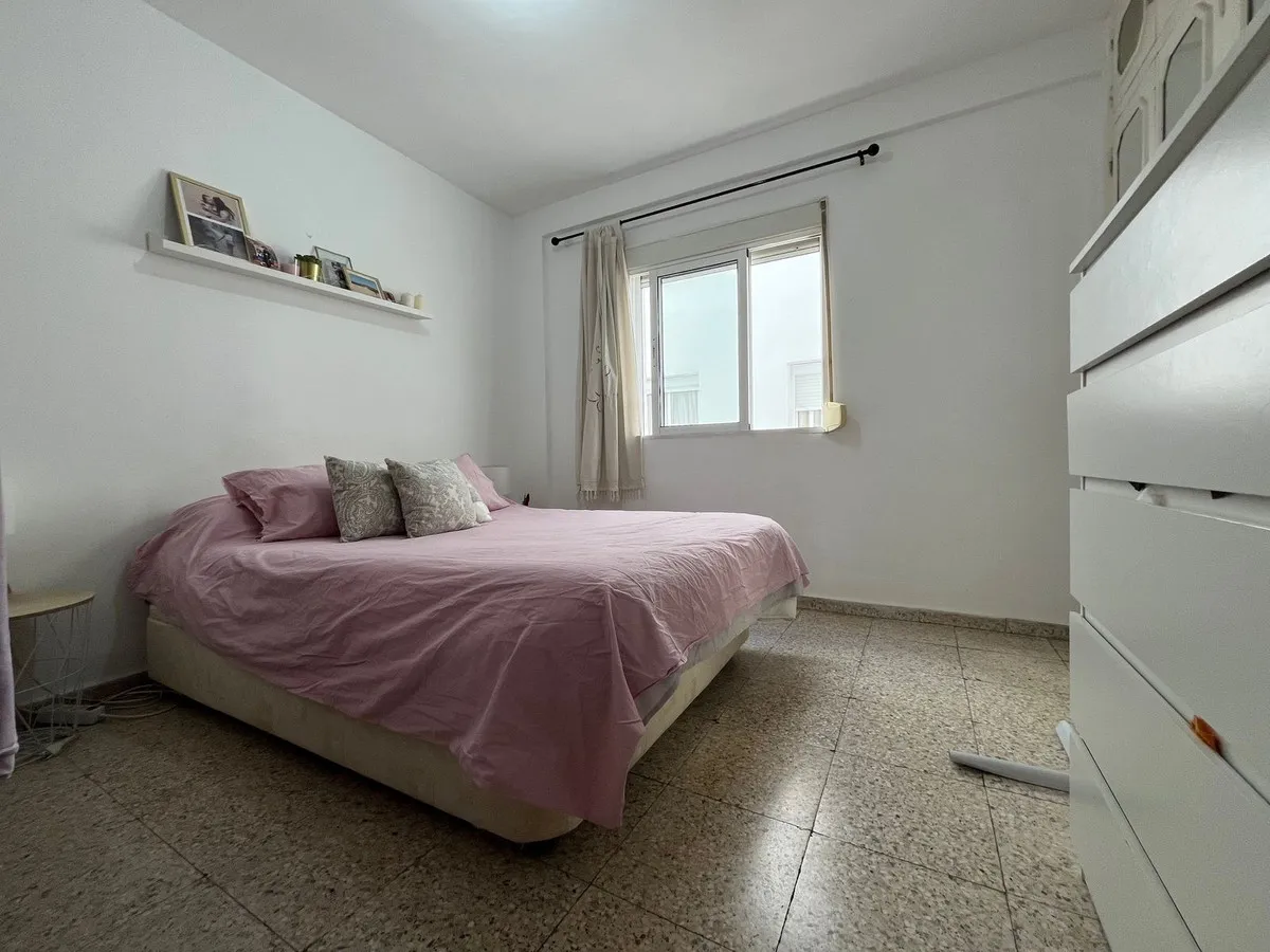 c0ab9fce-4ae7-4f4f-a7f2-84183eeadd16