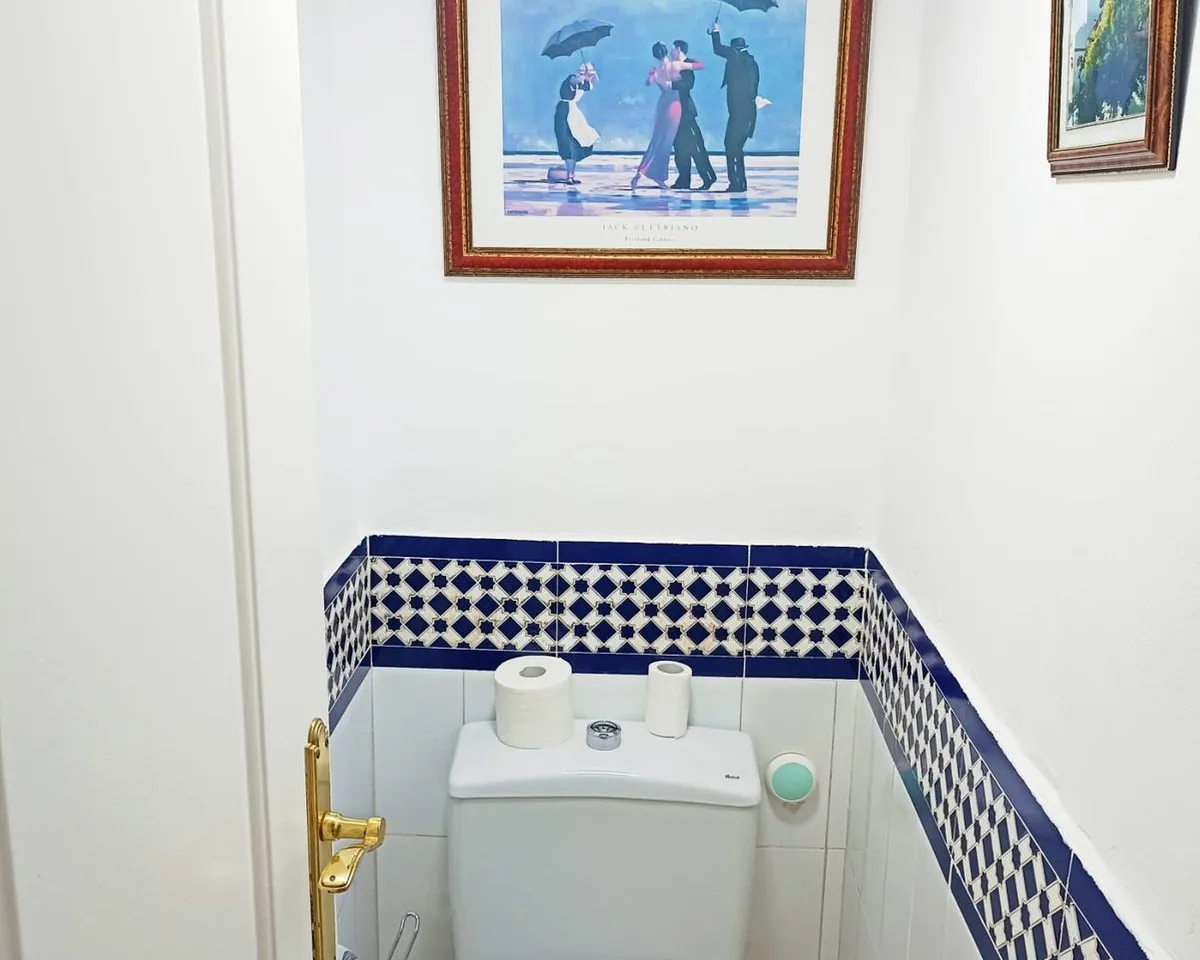 4aac33d6-5256-4d44-b0c1-68cce8caab98