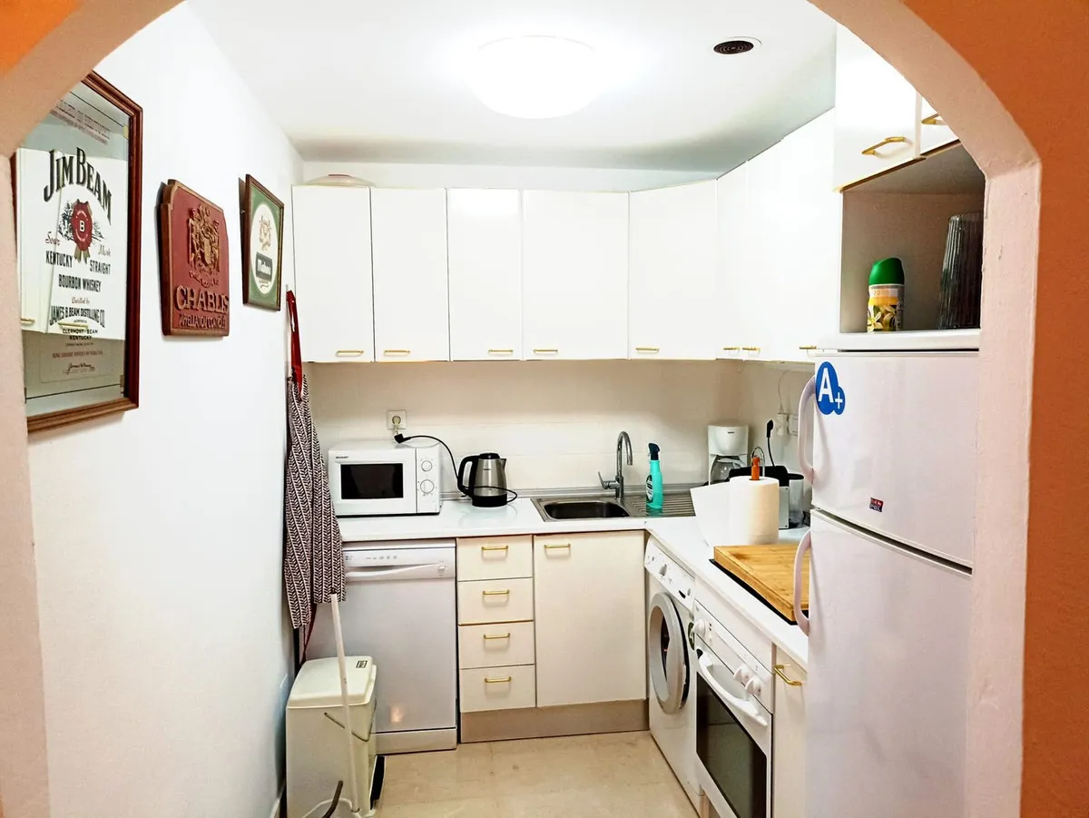 63e985ca-e0a1-48c5-acad-7ae1c23f1124