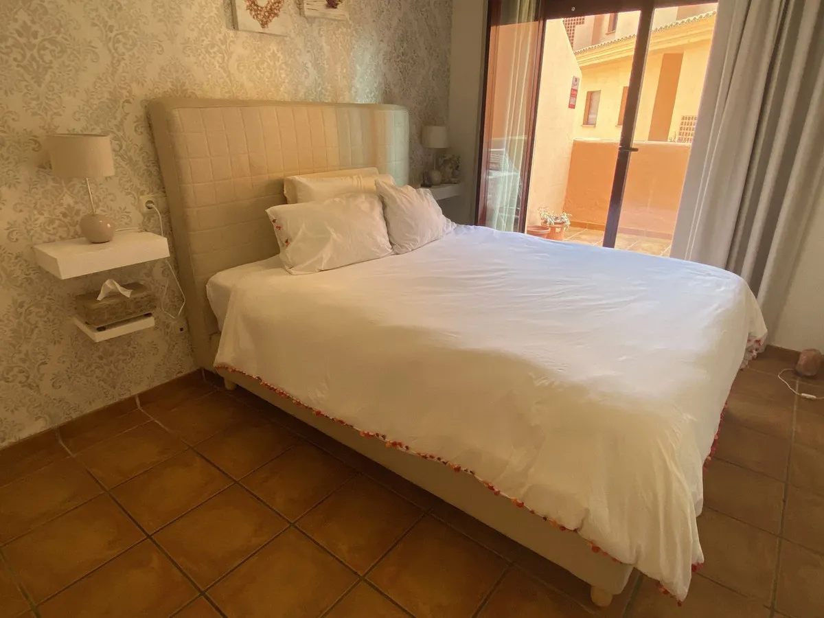 112bf2bd-ee9f-4c4c-a940-bfacc6ad9f33