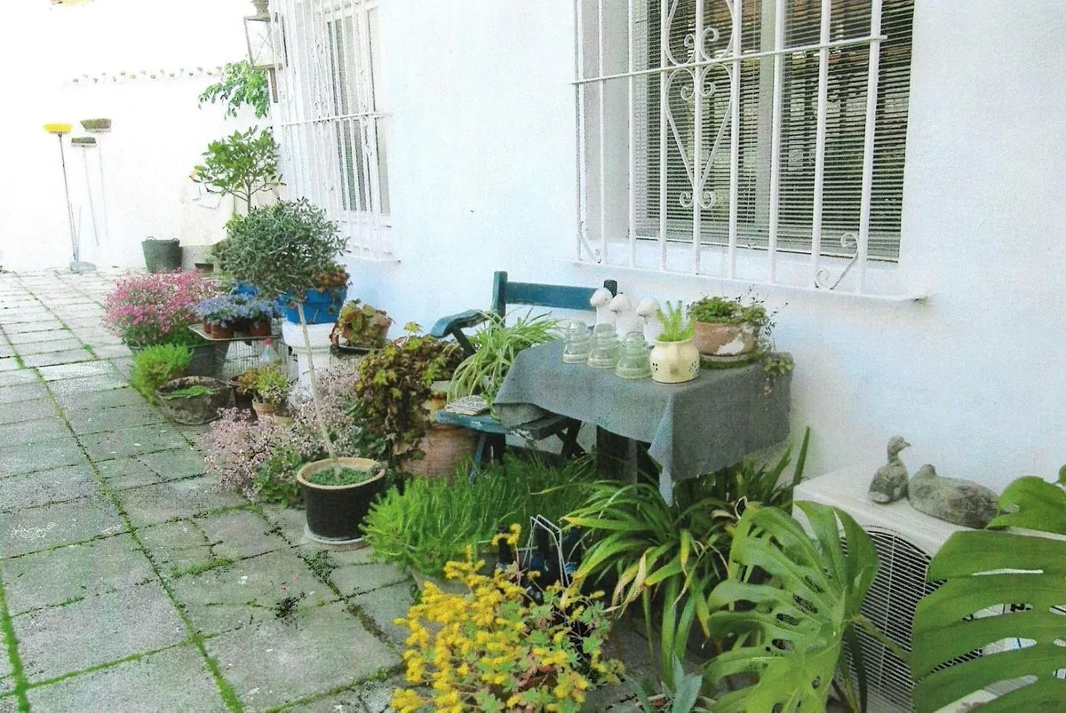 8b7bc9e1-d386-423b-9075-9b7573126657