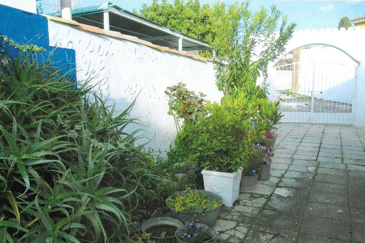 b6738e36-678f-4555-aee0-e15e77f77758