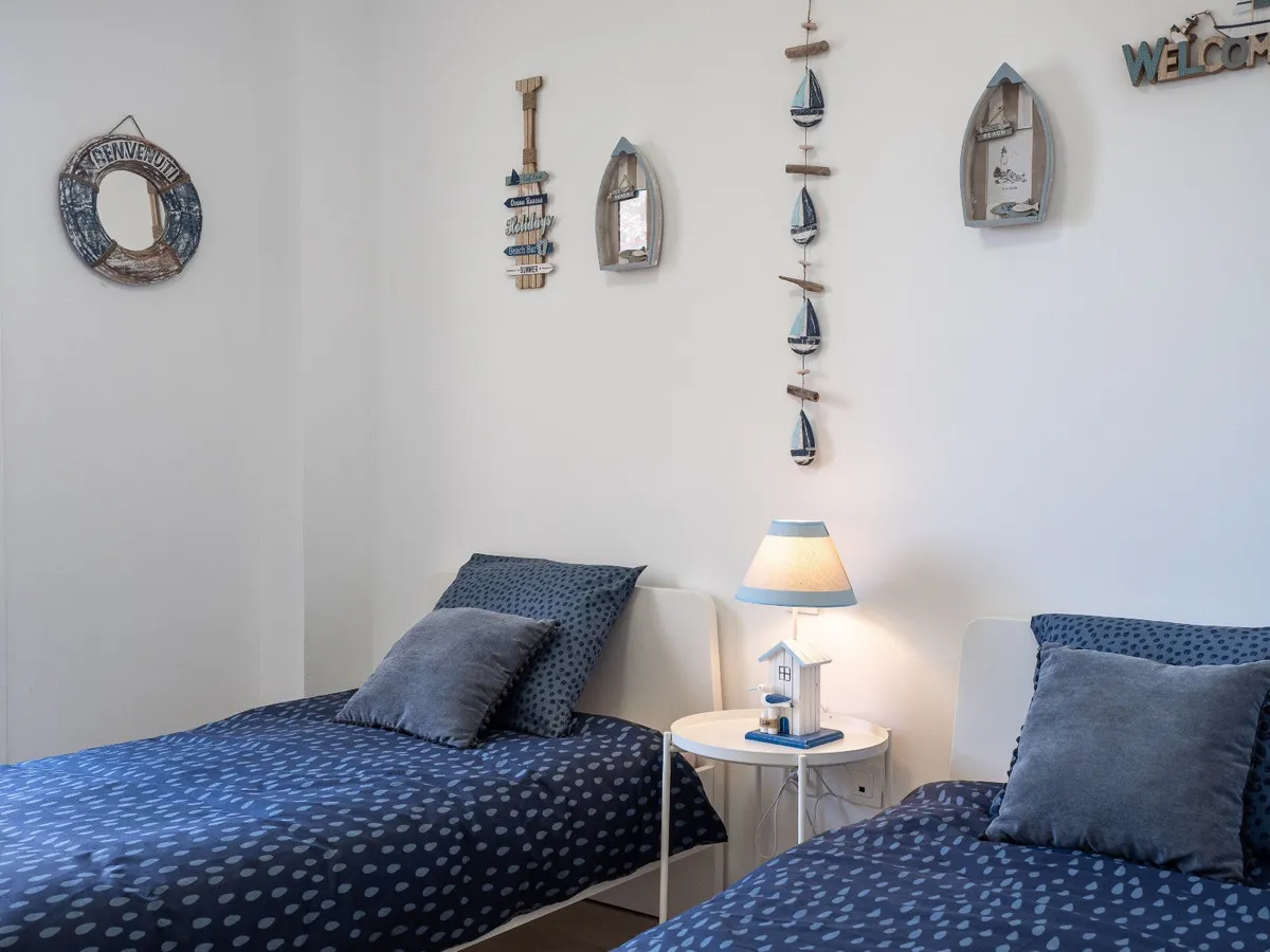 1eaf8f26-7b9f-4362-b11b-bc538244e66e