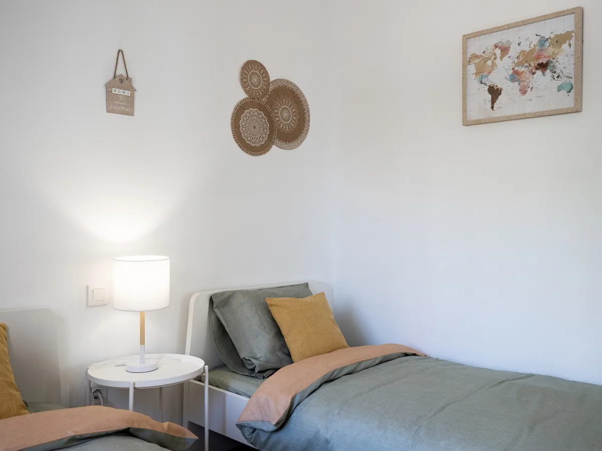 55d91ee2-37de-4f13-8b9b-9016530a3541