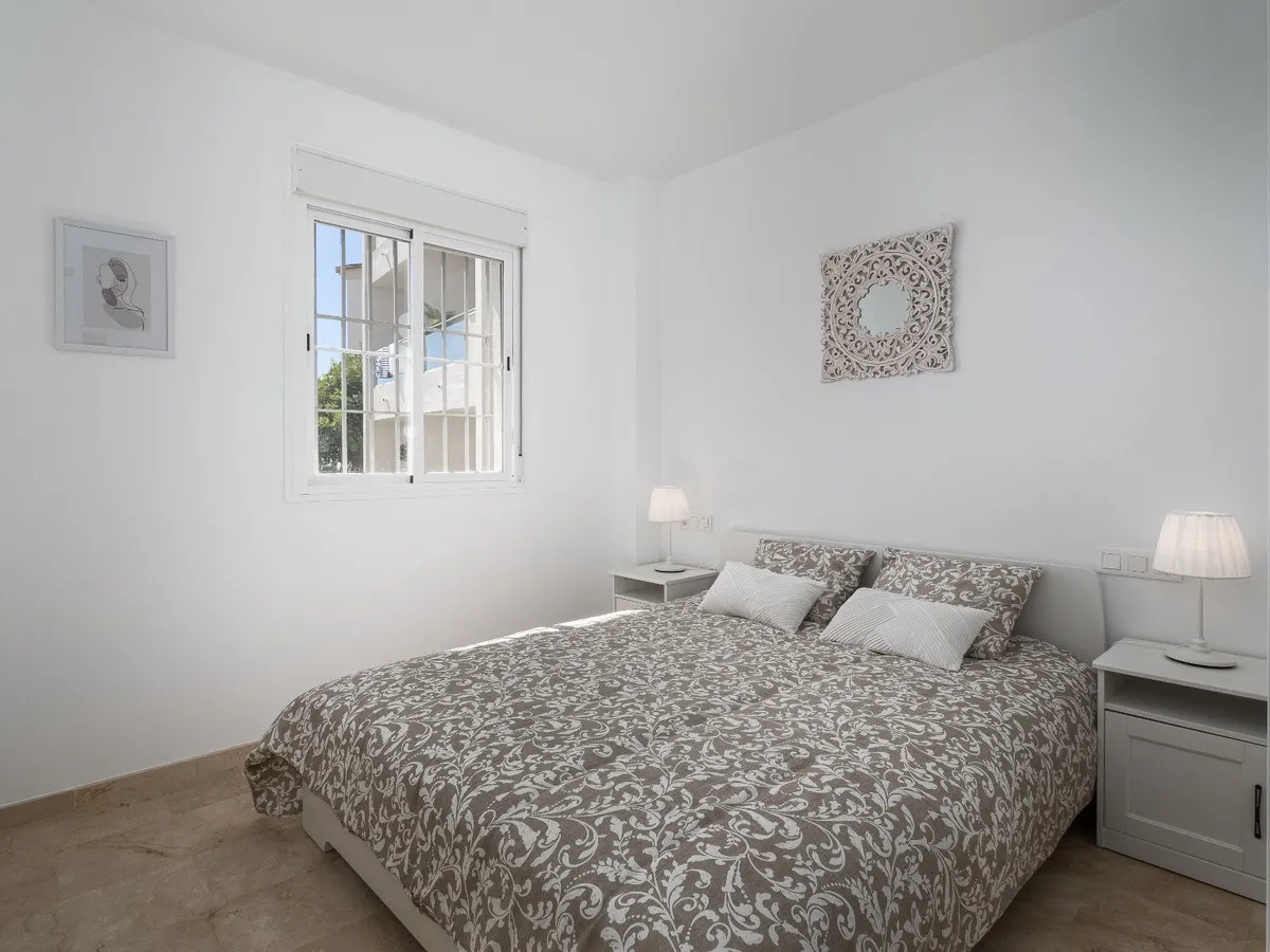 a5552f63-8e1a-4e09-874f-a32ac25ac5ee