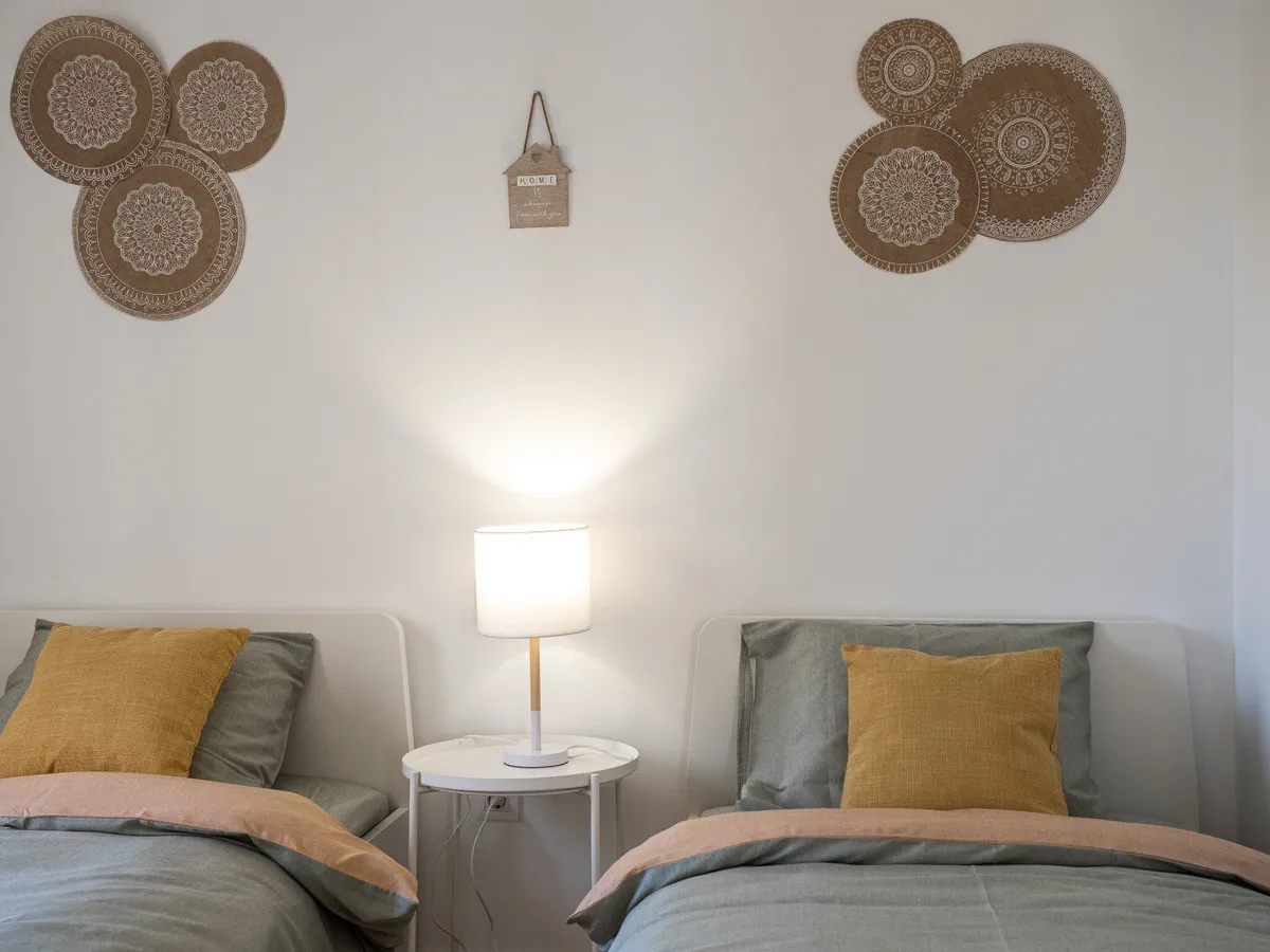 cd1ec71a-b94f-40ca-bd59-010d97d8326c