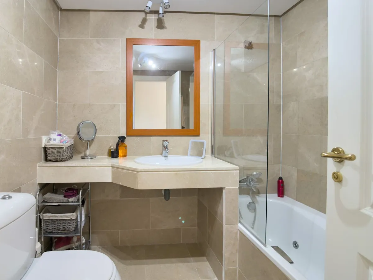 1b29e2a8-0cd9-4c0e-9daf-abf22953ee6c