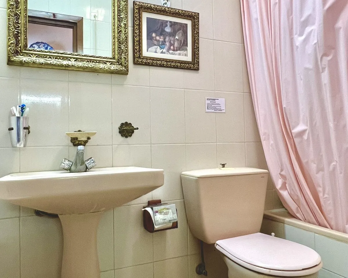 f9de22a6-d106-4867-8a21-c71af2b8cc96