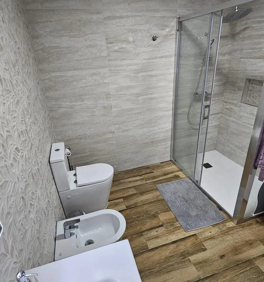 75ea2869-8300-4b7c-b246-dec0c89c1f26