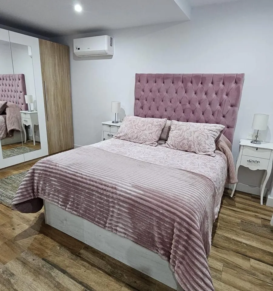 dc191456-8bd1-44bf-9d71-f6cc337cae40