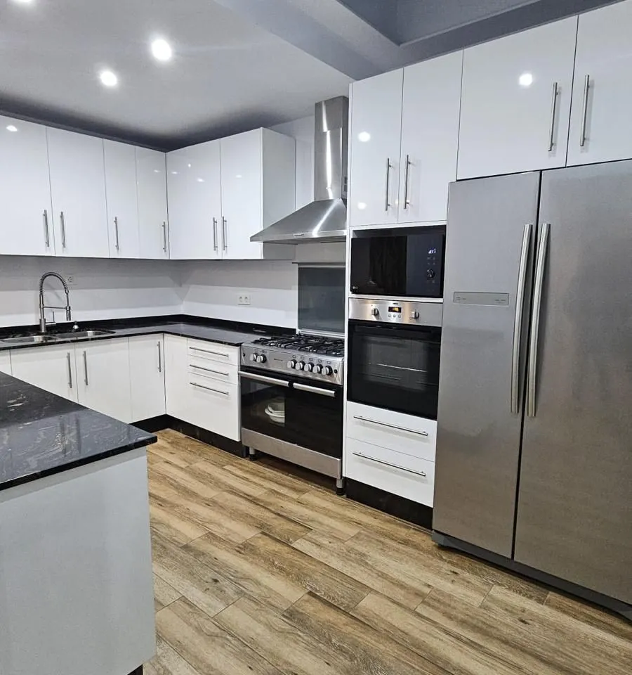 f16c3237-9792-4c56-aa68-bc6c0c97a7b0