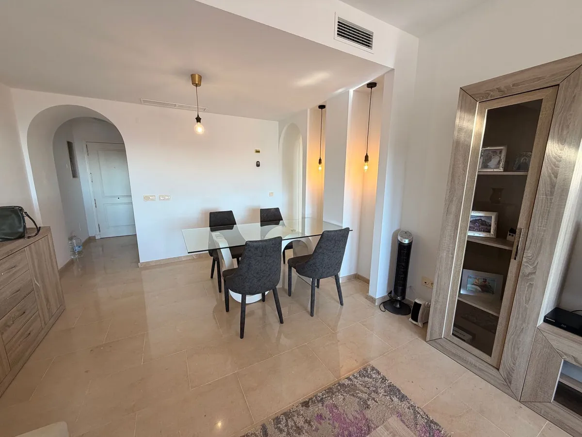 69561efb-63a6-472e-996d-6ad9f2359470