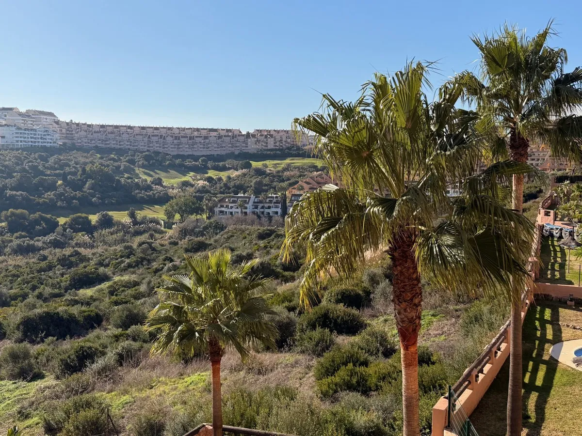 fce892d3-eefc-4218-a88d-efd527fc1541