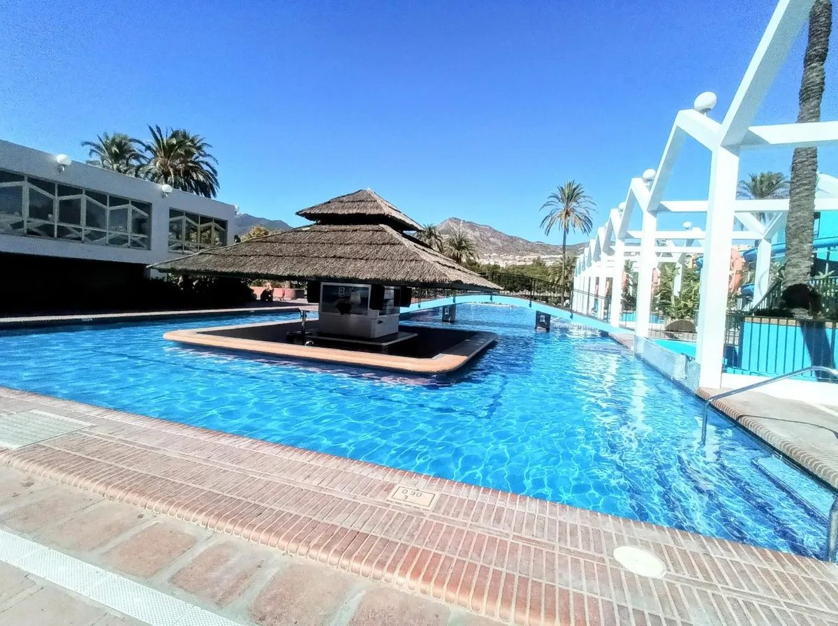 10c008b1-f4c0-46db-915c-d99b34ad6a51