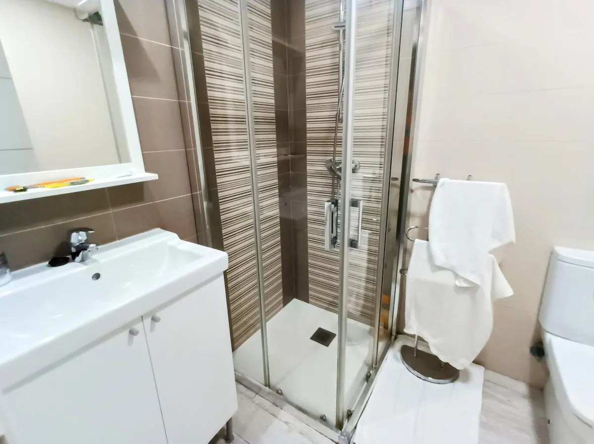 8ac00710-b65d-4dec-a5b1-403ae49cb8b1