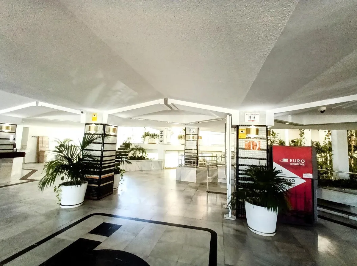 96165b1e-b266-4b51-abc3-b5d0ebbd78b2