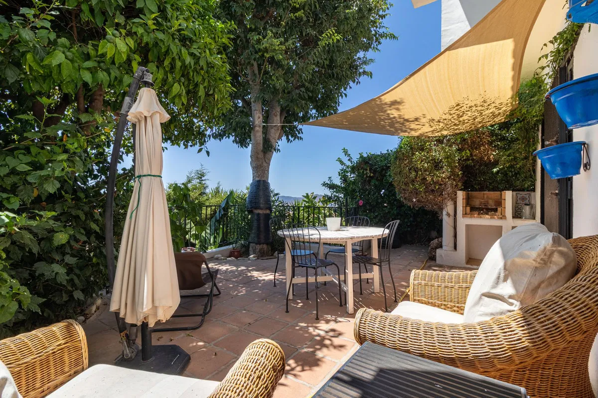 0fe4eadb-e5f5-43ea-8af5-907584f17213