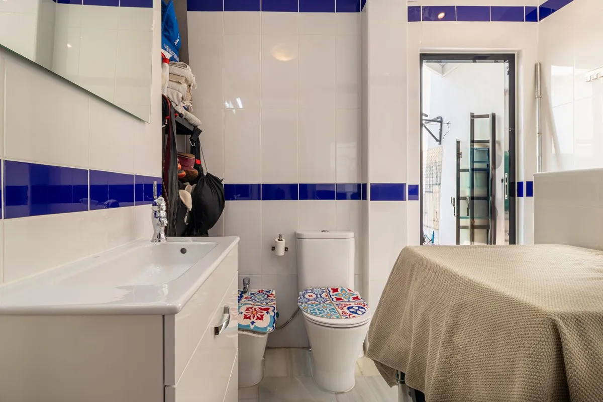 538f8bd2-2902-47e4-809a-589f9d944d51