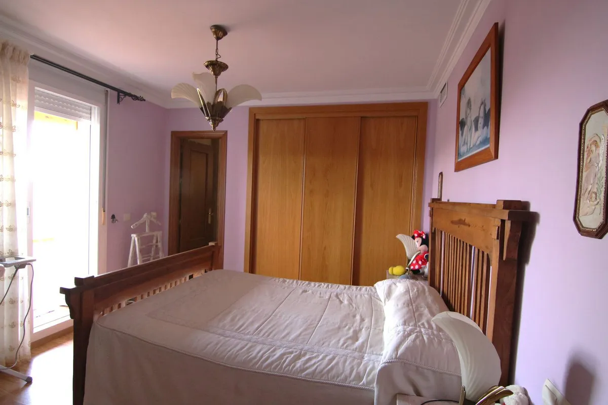 4aed216a-da5f-4f60-a580-e2b4800dc912