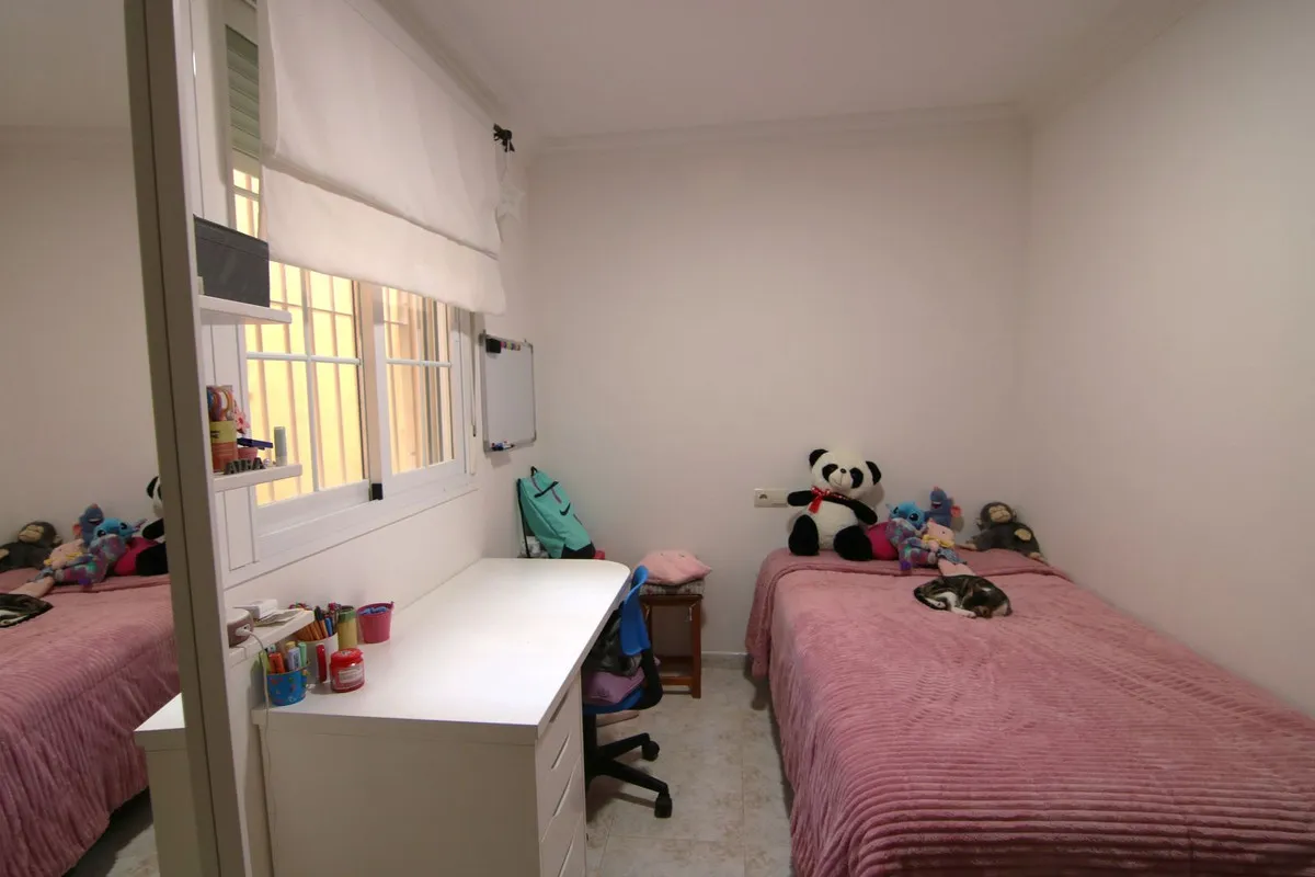 a96711ec-0803-4a4d-a6d6-47168200486e