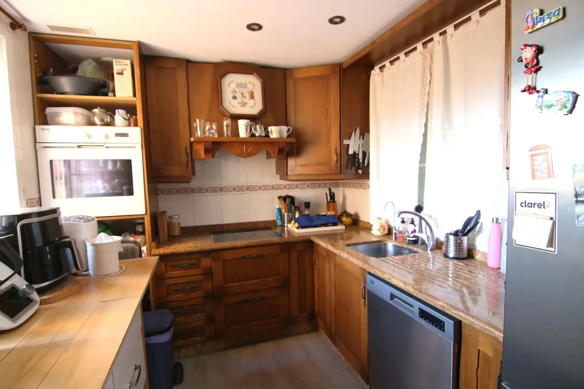 da8bd4c2-6a4f-483b-8336-cbc4a53016a3