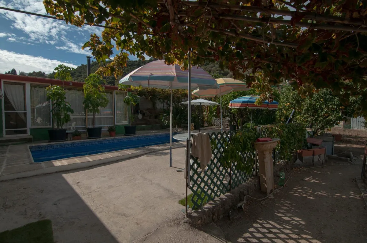 255448ee-7d27-4ba0-905e-9b4d2d056572