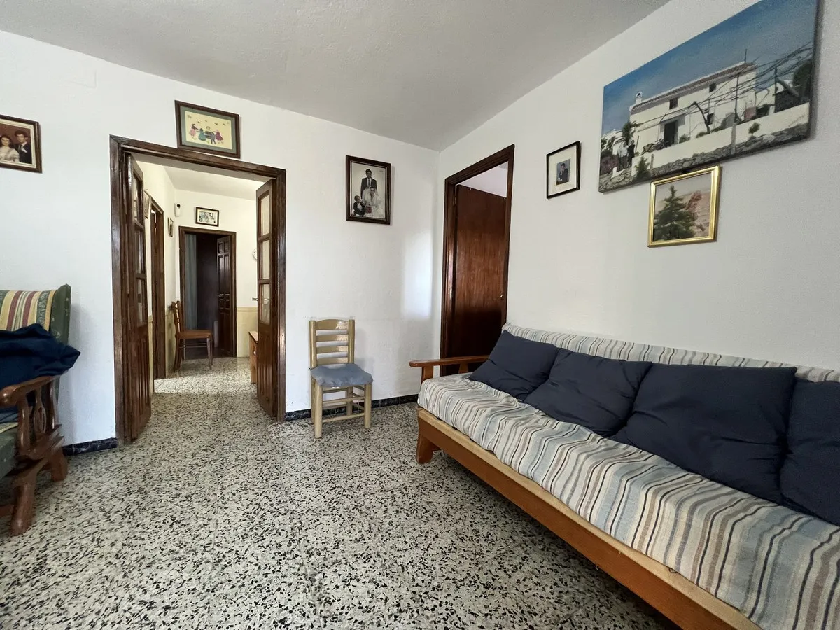 37e5a0b9-84a4-448a-b661-7cbc2b555cf7