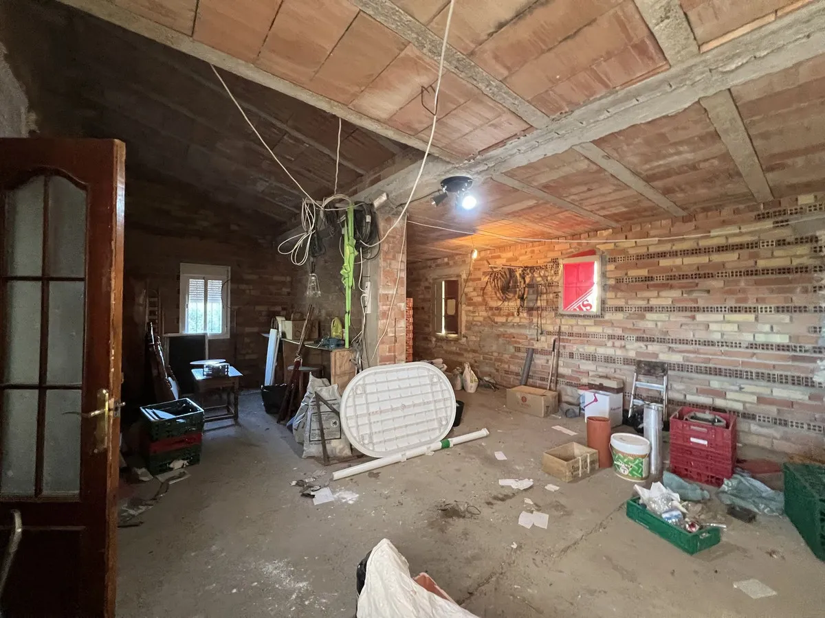 b3ef2970-2763-4999-be5b-38199c04eafe