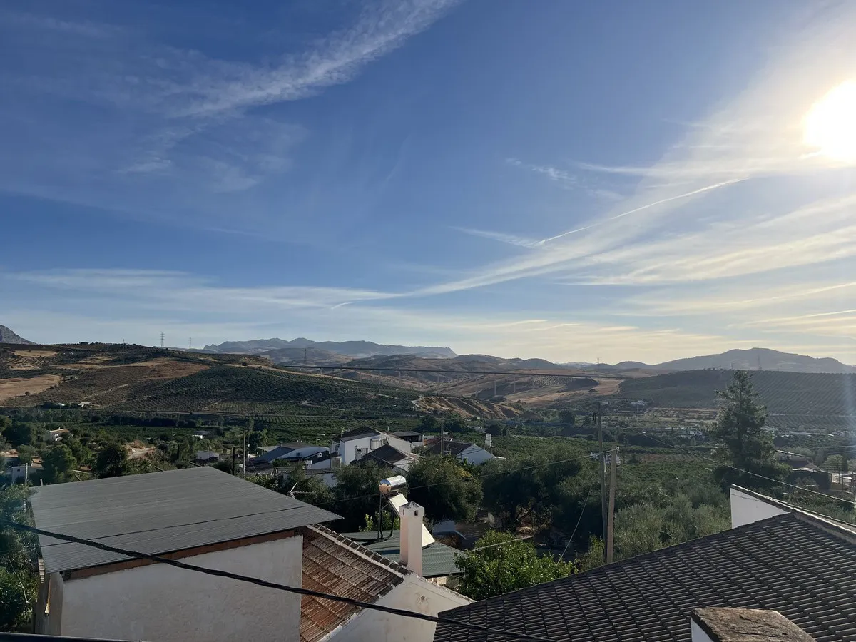 e8fe59ac-f64e-429d-aedd-2eb0c49d3957